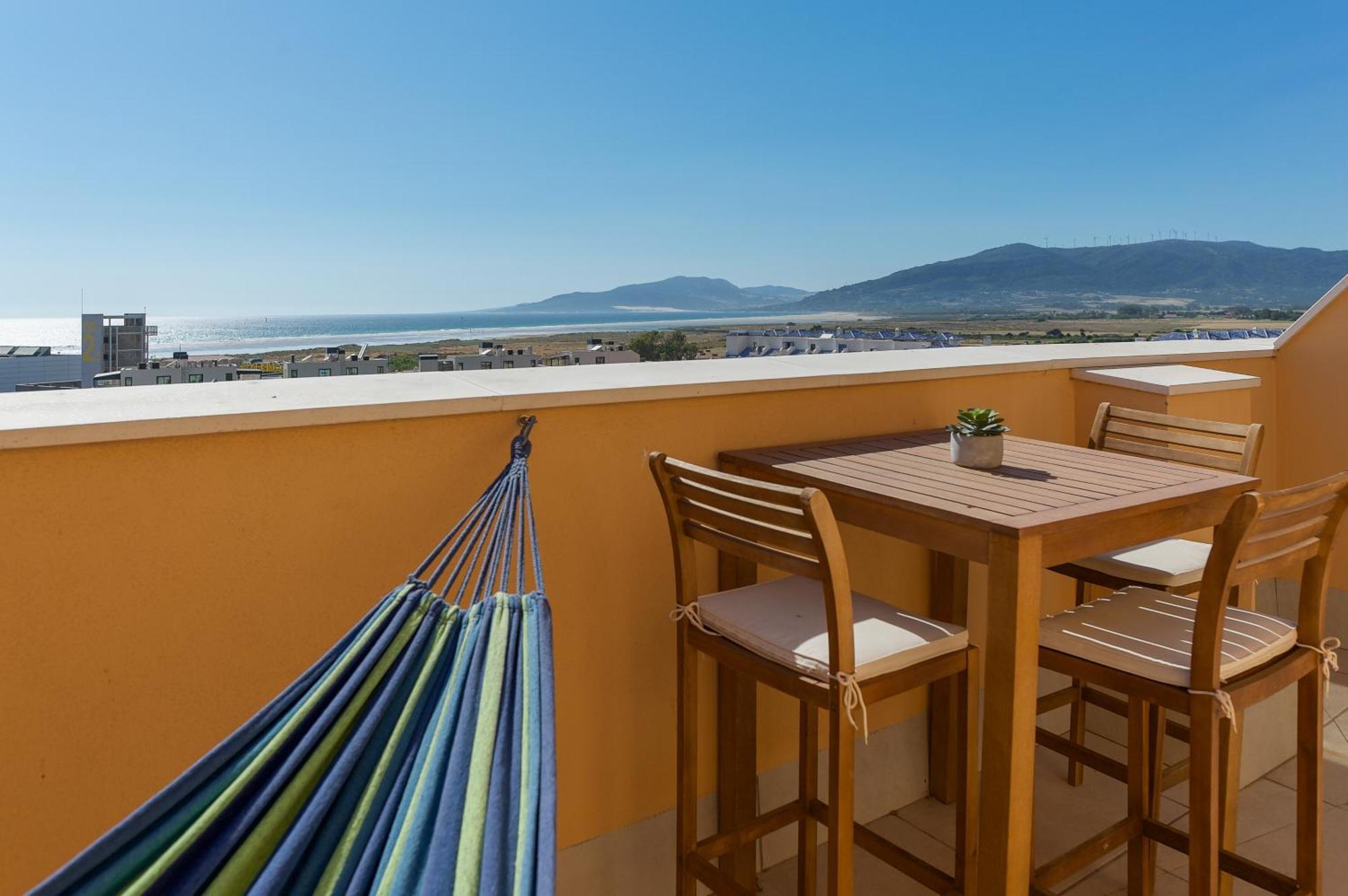 شقة Deja Blue - Tarifa Rent Modern Penthouse المظهر الخارجي الصورة