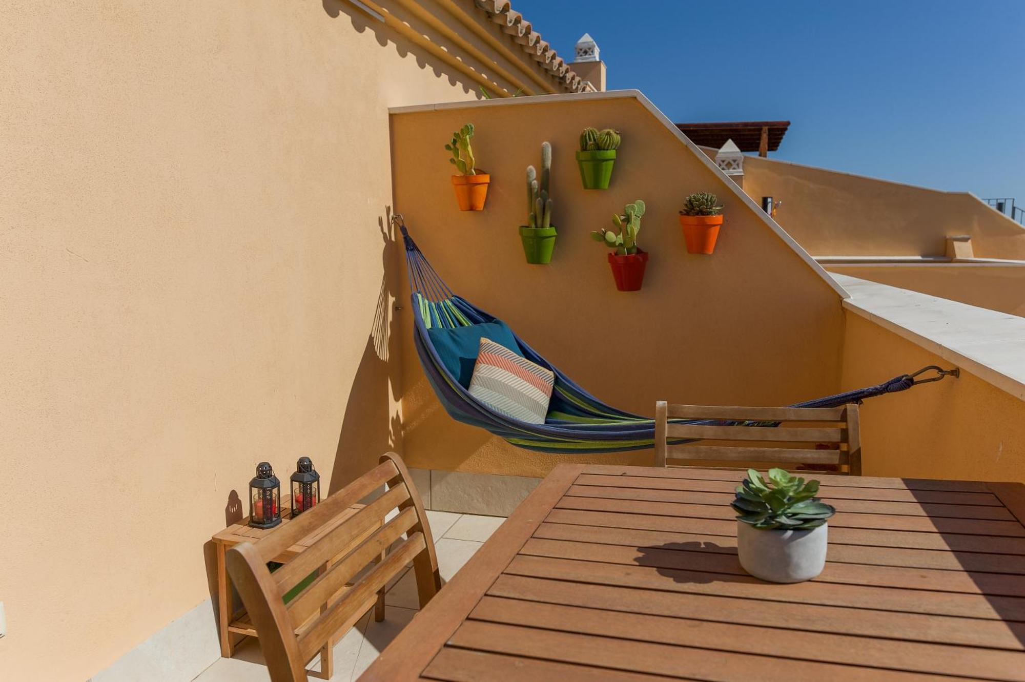 شقة Deja Blue - Tarifa Rent Modern Penthouse المظهر الخارجي الصورة