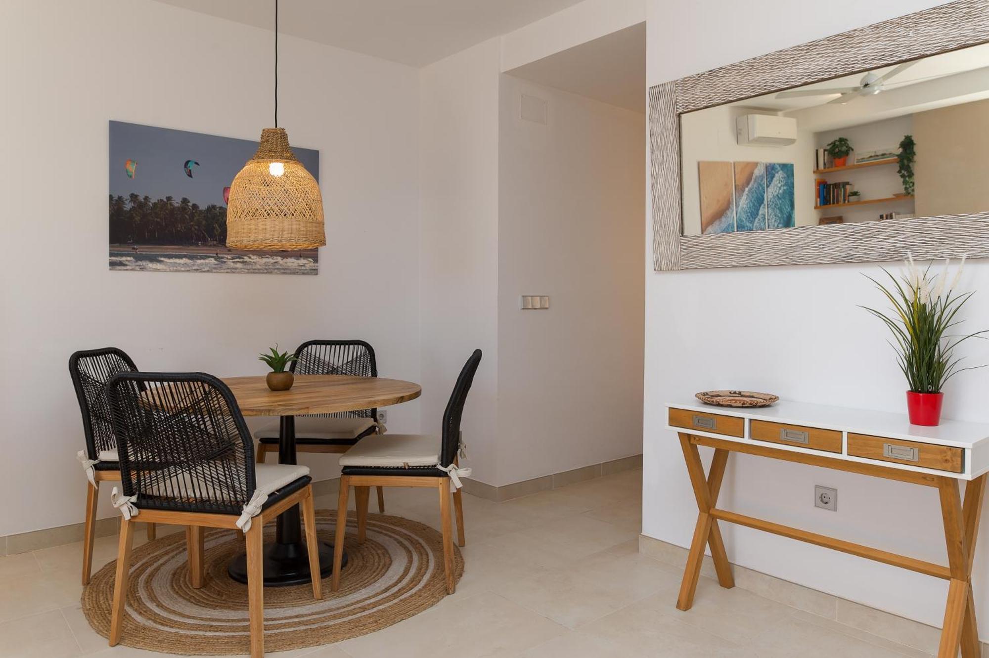 شقة Deja Blue - Tarifa Rent Modern Penthouse المظهر الخارجي الصورة